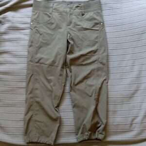 title nine Size 10 Hiking / Outdoors Women's Pants